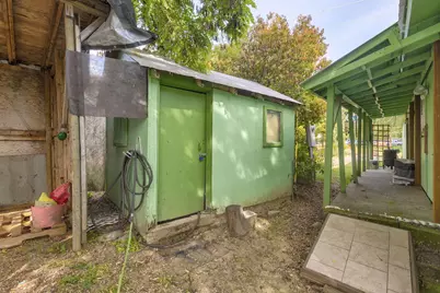 2582 Walnut Avenue, Grants Pass, OR 97527 - Photo 35