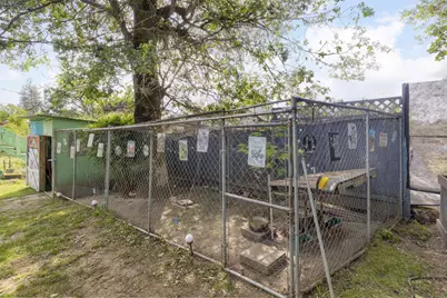 2582 Walnut Avenue, Grants Pass, OR 97527 - Photo 33