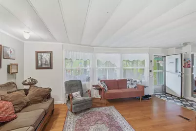 2582 Walnut Avenue, Grants Pass, OR 97527 - Photo 9