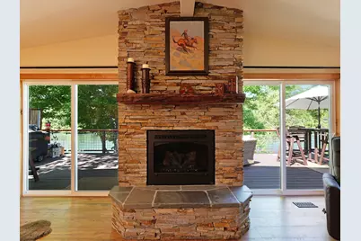 150 Castaline Place, Shady Cove, OR 97539 - Photo 11