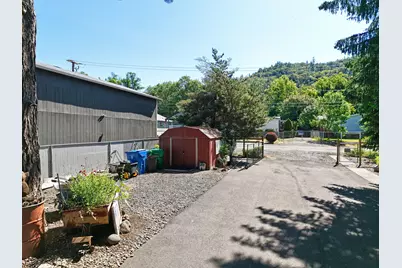 150 Castaline Place, Shady Cove, OR 97539 - Photo 67