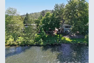 150 Castaline Place, Shady Cove, OR 97539 - Photo 5