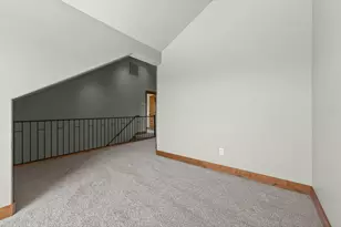 2635 N Awbrey Point Circle, Bend, OR 97703 - Photo 17