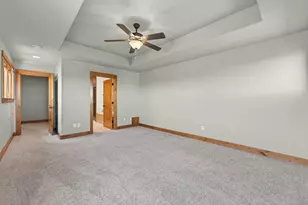 2635 N Awbrey Point Circle, Bend, OR 97703 - Photo 33