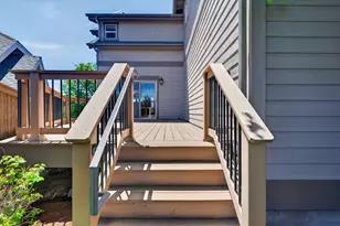 2635 N Awbrey Point Circle, Bend, OR 97703 - Photo 35