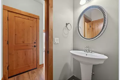2635 N Awbrey Point Circle, Bend, OR 97703 - Photo 11