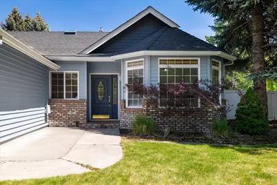 21196 Strawberry Mountain, Bend, OR 97702 - Photo 3