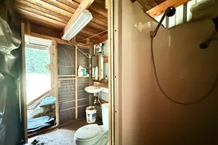 42256 Hwy 62, Prospect, OR 97536 - Photo 23