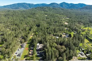 2601 Sand Creek Rd, Grants Pass, OR 97527 - Photo 71