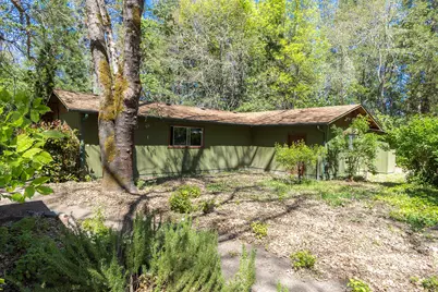 2601 Sand Creek Road, Grants Pass, OR 97527 - Photo 33