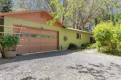 2601 Sand Creek Road, Grants Pass, OR 97527 - Photo 29