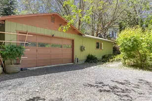 2601 Sand Creek Rd, Grants Pass, OR 97527 - Photo 29