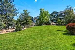 20648 SE Cougar Peak Dr, Bend, OR 97702 - Photo 43