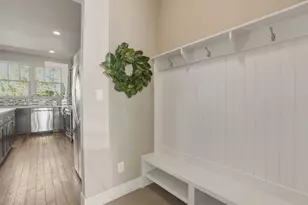 20648 SE Cougar Peak Dr, Bend, OR 97702 - Photo 17