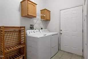 756 NE Sioux Ct, Redmond, OR 97756 - Photo 21