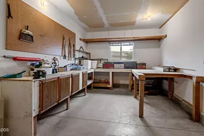 756 NE Sioux Court, Redmond, OR 97756 - Photo 23
