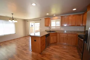 3512 Ave H, White City, OR 97503 - Photo 11