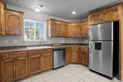1630 Medart Lane, Grants Pass, OR 97527 - Photo 11
