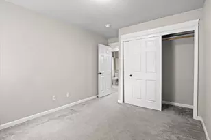 1630 Medart Ln, Grants Pass, OR 97527 - Photo 19