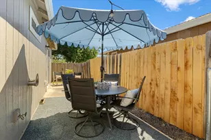1630 Medart Ln, Grants Pass, OR 97527 - Photo 25