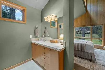 13729 Mentha #EM 32, Black Butte Ranch, OR 97759 - Photo 41
