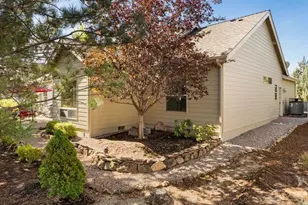 8051 Granite Falls Dr, Redmond, OR 97756 - Photo 13