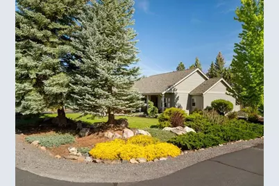8051 Granite Falls Drive, Redmond, OR 97756 - Photo 7