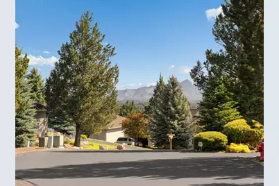 8051 Granite Falls Drive, Redmond, OR 97756 - Photo 15