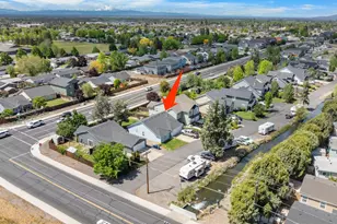 1468 SW 27th St, Redmond, OR 97756 - Photo 23