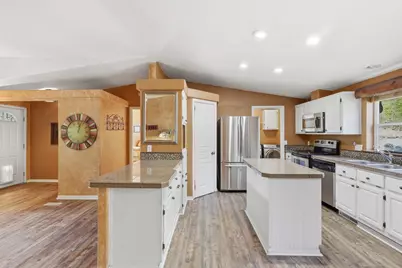 19140 Springfield Court, Crescent Lake, OR 97733 - Photo 19