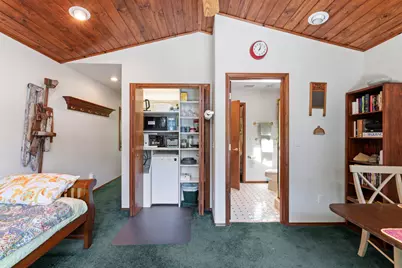 1562 Sleepy Hollow Loop, Grants Pass, OR 97527 - Photo 39
