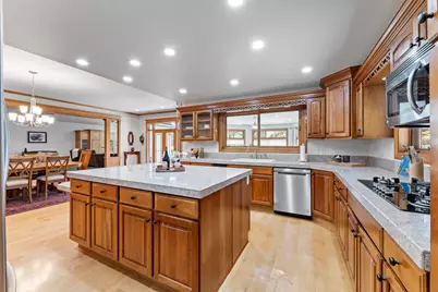 1562 Sleepy Hollow Loop, Grants Pass, OR 97527 - Photo 7