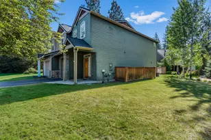 176 S Timber Pine Pl, Sisters, OR 97759 - Photo 3