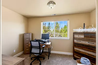 20165 Stonegate Drive, Bend, OR 97702 - Photo 13