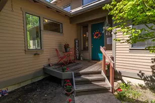 60555 Elkai Woods Dr, Bend, OR 97702 - Photo 5