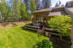 60555 Elkai Woods Dr, Bend, OR 97702 - Photo 3