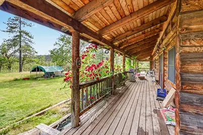 275 Citadel Road, Trail, OR 97541 - Photo 23