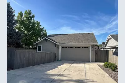 3752 Sunleaf Avenue, Medford, OR 97504 - Photo 21