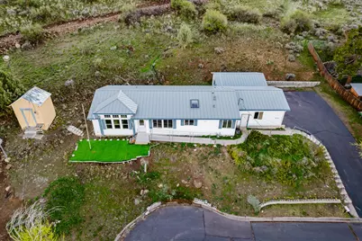 336 S Rogers Street, Klamath Falls, OR 97601 - Photo 3