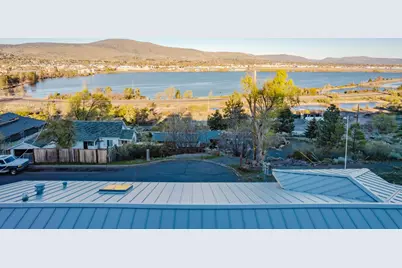 336 S Rogers Street, Klamath Falls, OR 97601 - Photo 5