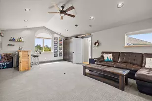 2853 NW Nightfall Cir, Bend, OR 97703 - Photo 41