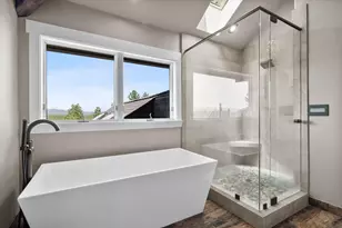 2853 NW Nightfall Cir, Bend, OR 97703 - Photo 49
