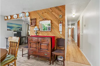 1115 NW C Street, Grants Pass, OR 97526 - Photo 17