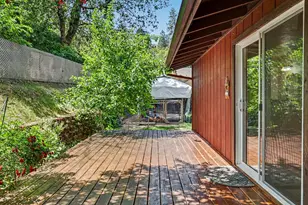 1115 NW C St, Grants Pass, OR 97526 - Photo 37