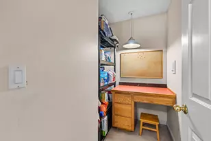 64080 Hwy 20, Bend, OR 97703 - Photo 19