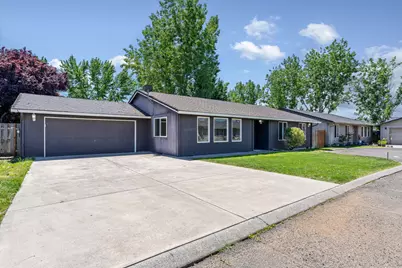 3452 Lazy Lane, White City, OR 97503 - Photo 1