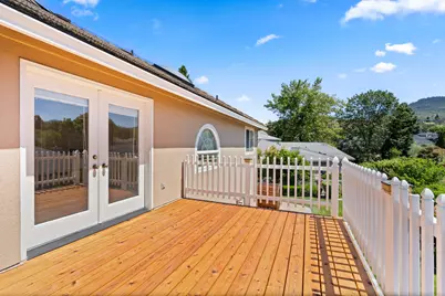 2768 Kerrisdale Ridge Drive, Medford, OR 97504 - Photo 23