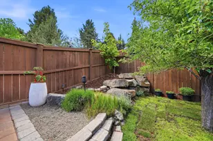 63191 NE Black Powder Ln, Bend, OR 97701 - Photo 37