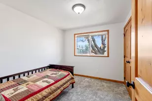 19800 Connarn Rd, Bend, OR 97703 - Photo 15