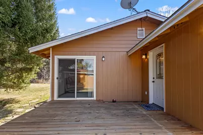 19800 Connarn Road, Bend, OR 97703 - Photo 35